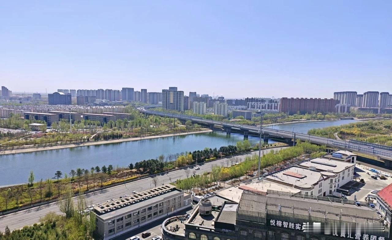 呼和浩特市气象局最新消息，4月18日—4月20日我市出现明显降温天气寒意十足！截