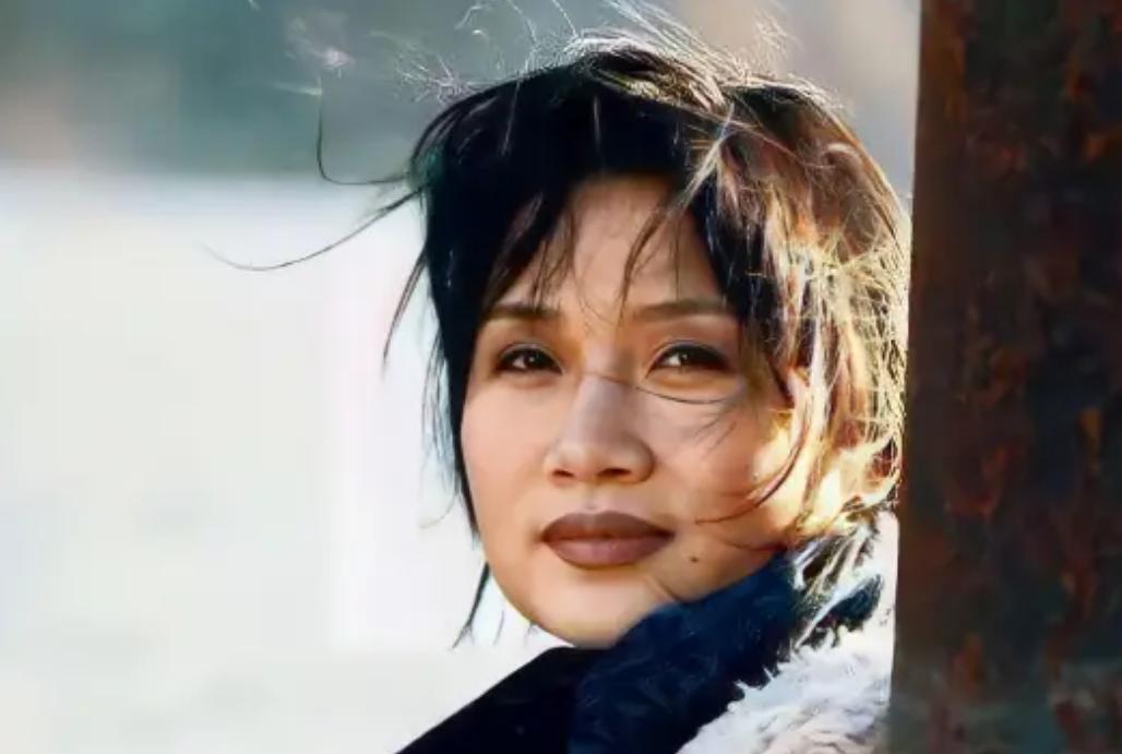 姜昆在国外偶遇已经出家的李娜，出于好奇，姜昆问她到底为什么出家？李娜说了一句话，