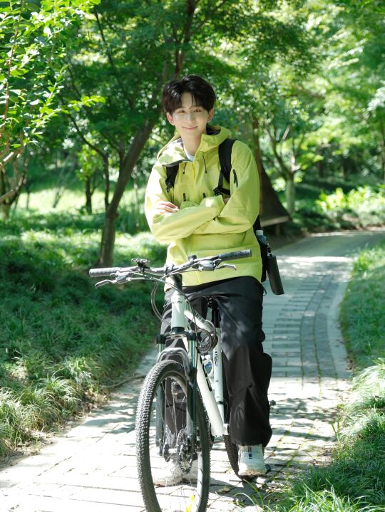 🚴🏻骑进了宫崎骏的夏天𓏽⛅