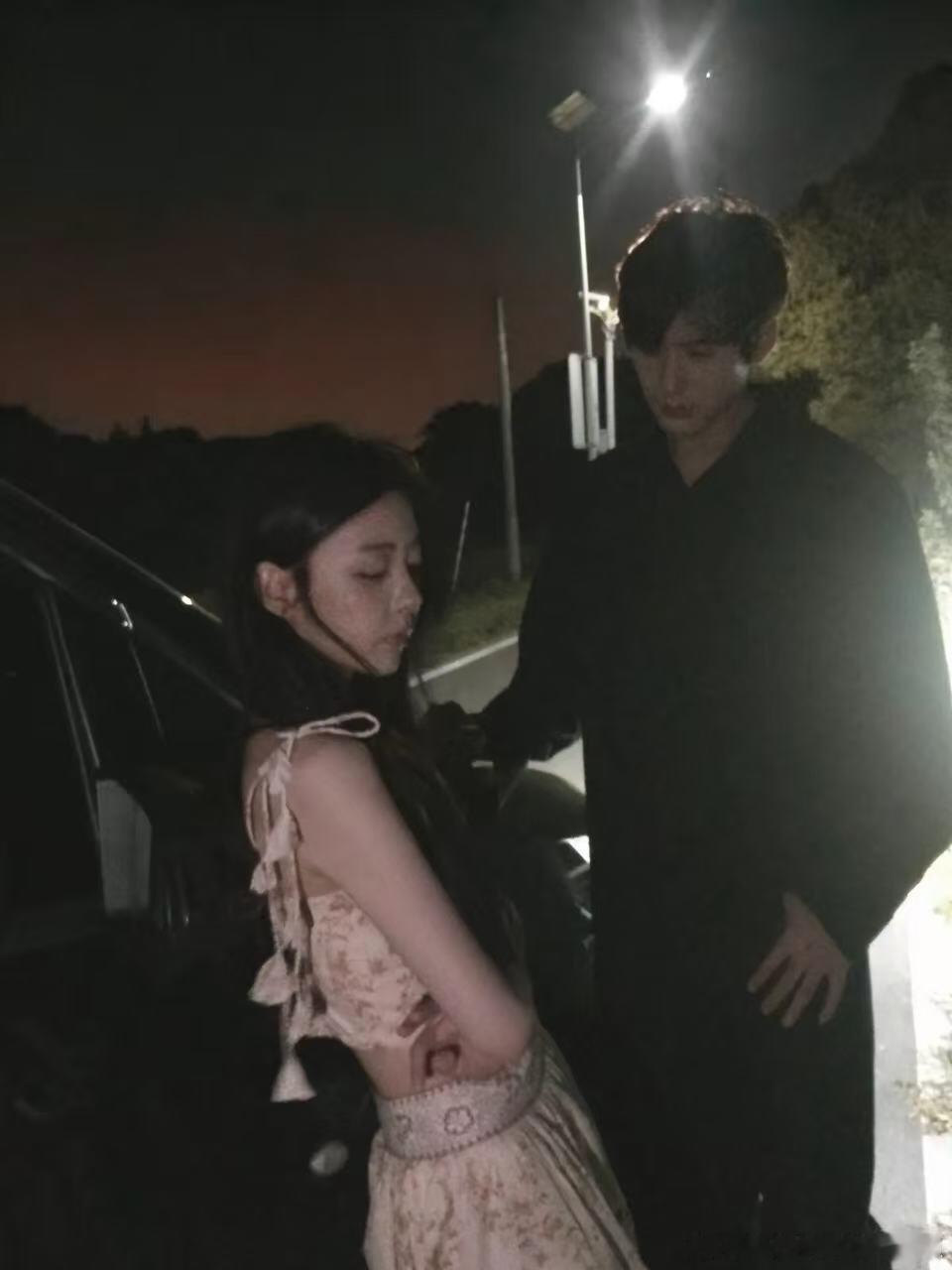 以后情侣写真都按柳柳和周佑凌这个标准来这质量也太太太太高了🤤半熟恋人ℓ半熟恋人