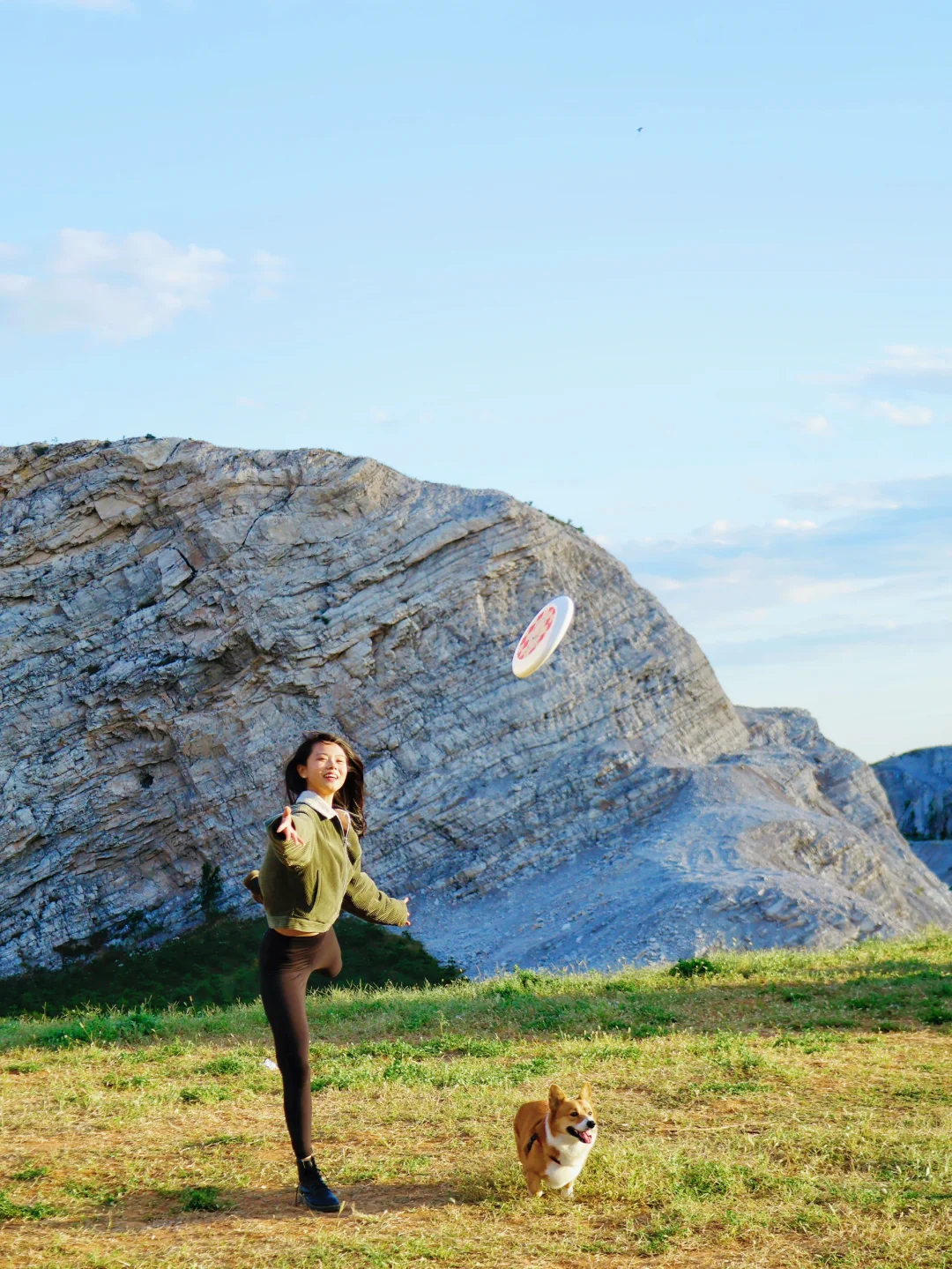 不是川西‼️被十万人看过的日照金山➕大草甸