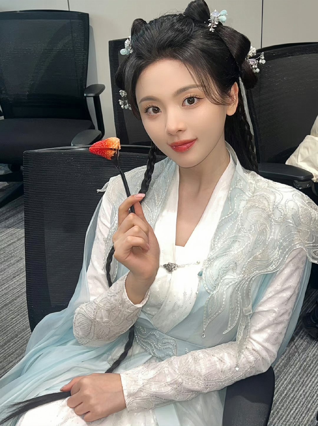 #杨超越[超话]#ycy#杨超越如果奔跑是我的宿命# ycy#杨超越陈若华# y