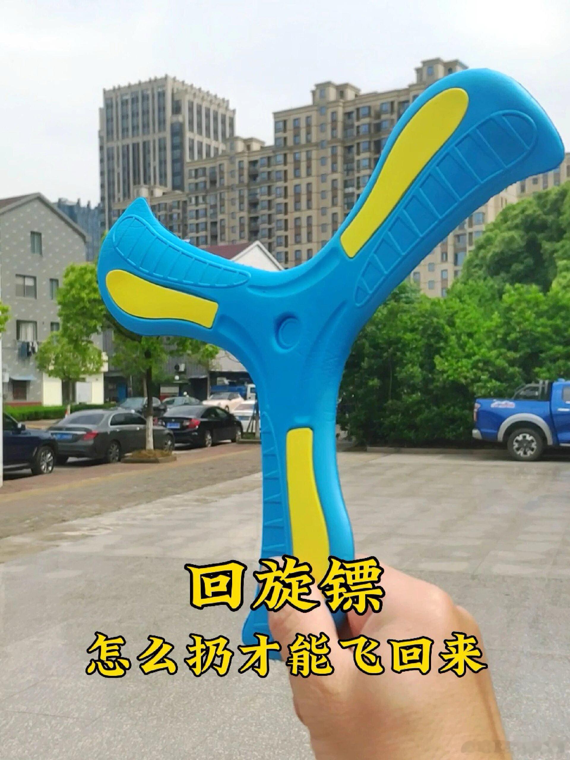 今天的2015算是让我开了眼了汽车圈真是个回旋镖集合地军儿进来了都得挨巴掌更何况