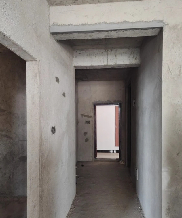 换位思考，那些买到烂尾楼的业主，看到自己辛辛苦苦买的房子最后被法拍，心里肯定是五