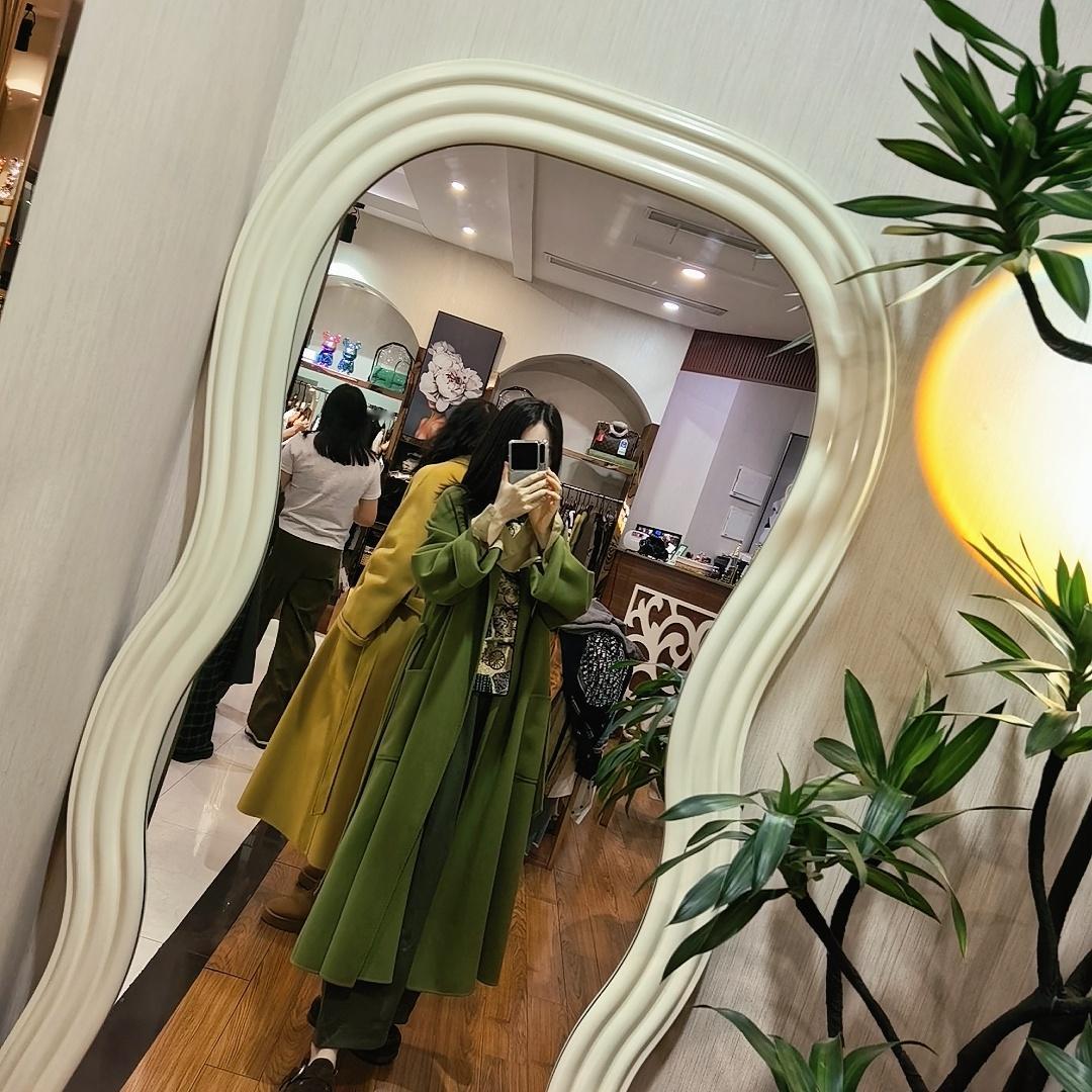 什么时候都喜欢绿色衣服