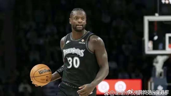 《马刺三人20+仍遭森林狼逆转。NBA常规赛12月1日的对决里，马刺在西部第六的