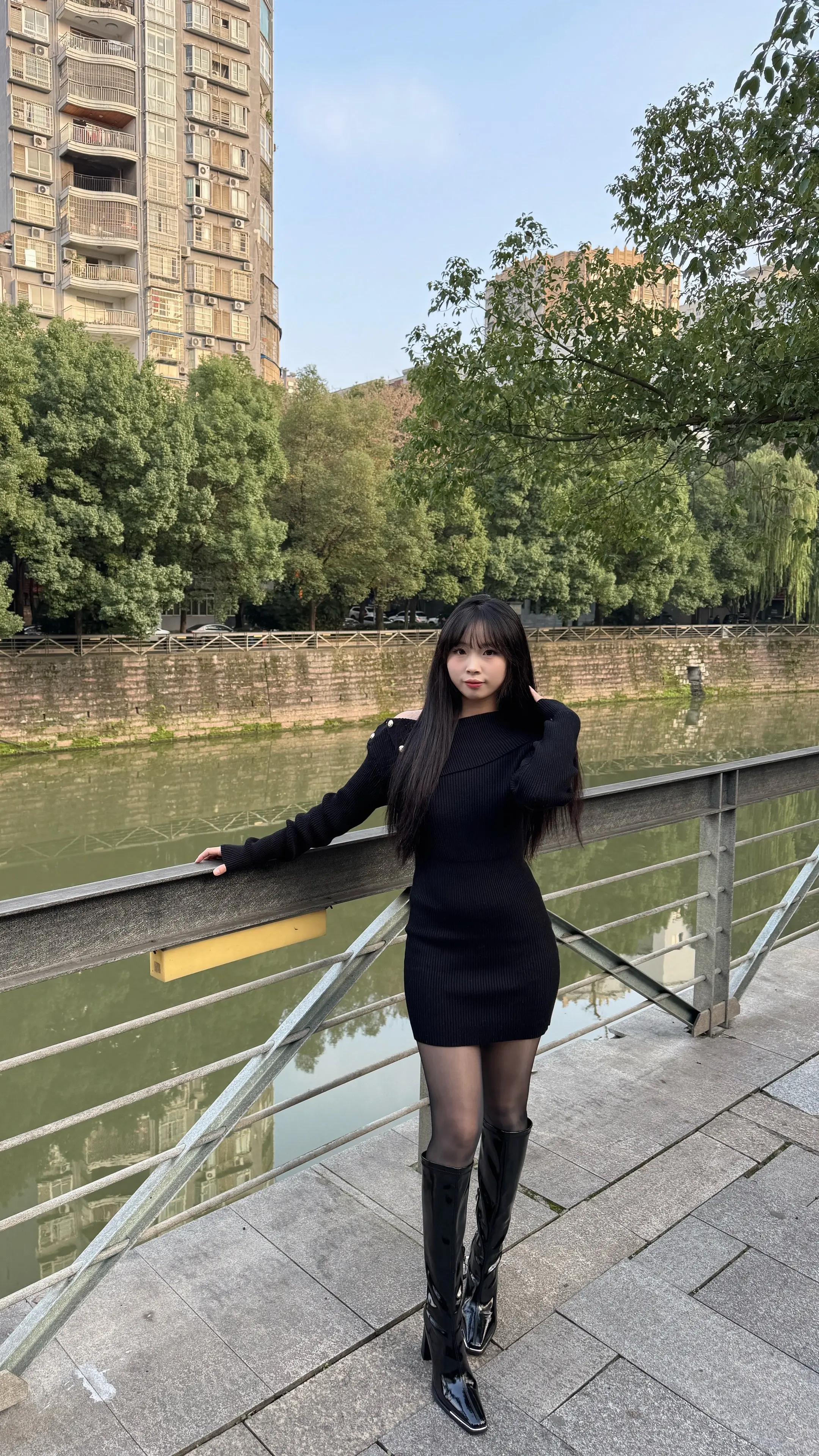 哪有生活不如意，只有余额不满意