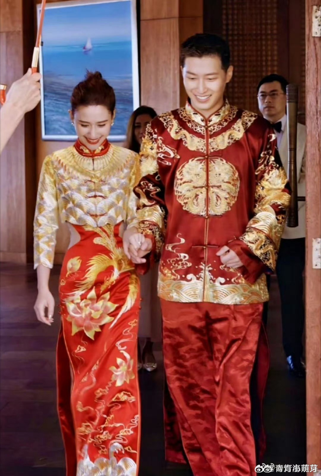 窦骁何超莲辟谣婚变别老传那些没影的事儿啦。窦骁和何超莲好好的呢，别拿婚变传闻打扰