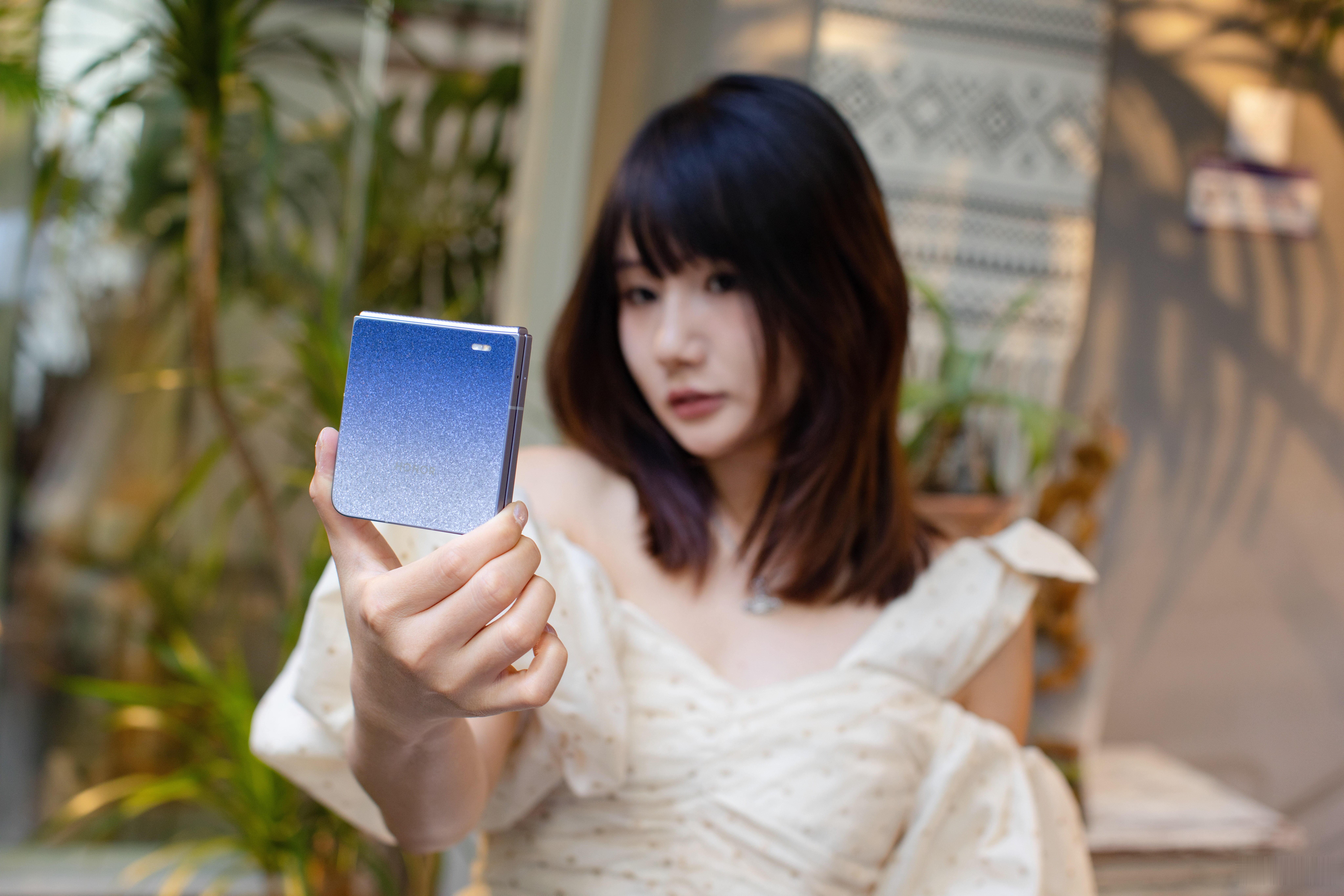 ✨ 荣耀Magic V Flip2 ​​​