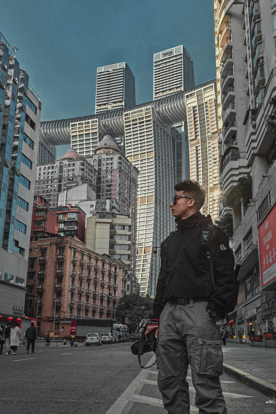 不愧是8D魔幻之都——重庆