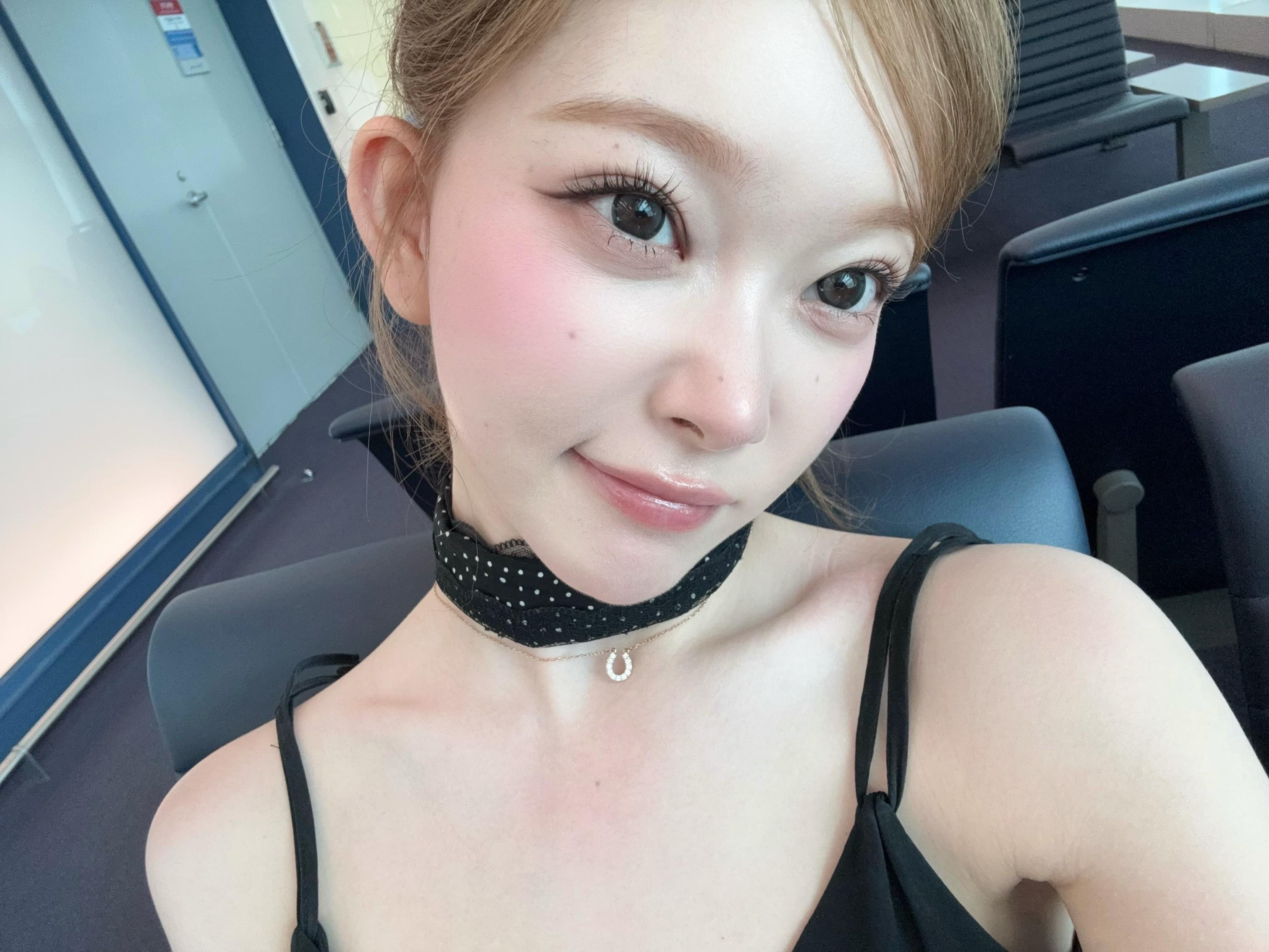 福富月 