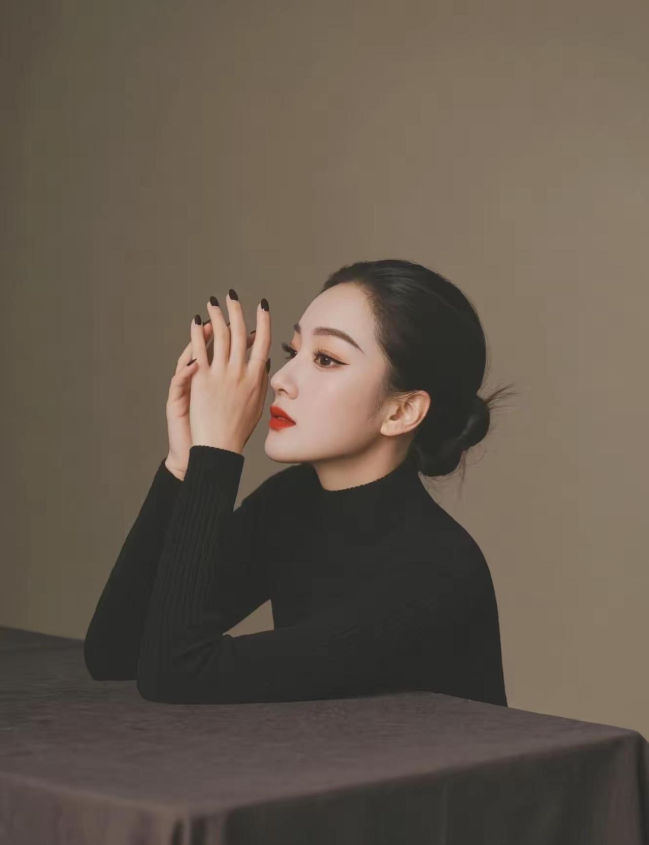 生活最美的状态就是，人静，物简，心安[玫瑰][玫瑰][玫瑰]