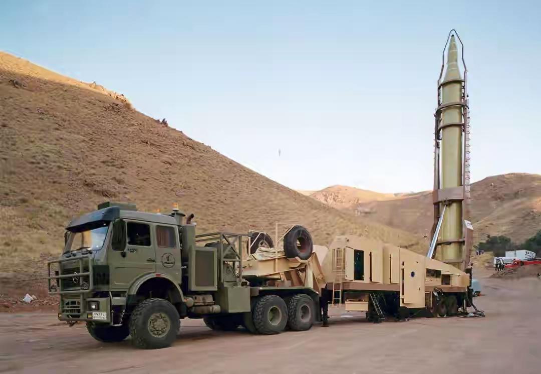 美伊冲突打了7天，伊朗22轮反击越打越猛，直接把美国逼到拆东墙补西墙！特朗普一声