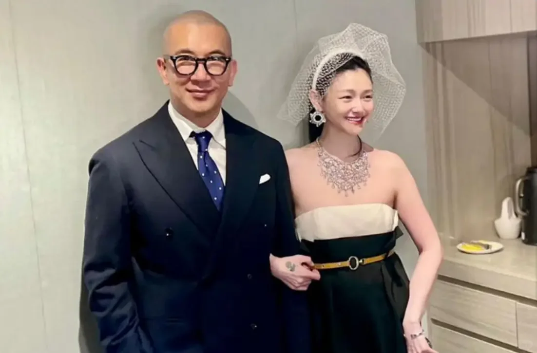 汪小菲与具俊晔两个男人，他们的心情总是成反比，具俊晔高兴的时候，汪小菲...