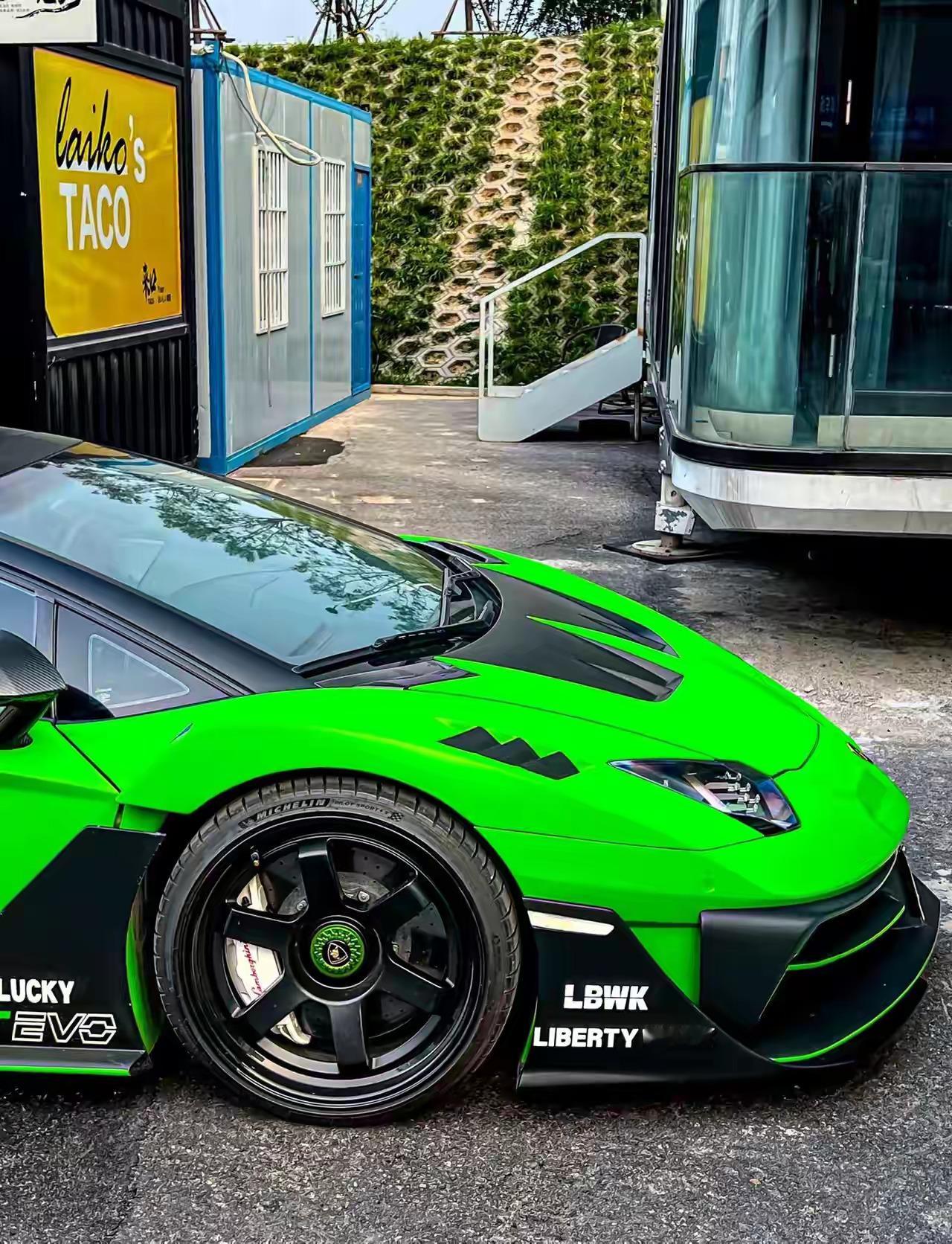 Aventador GT Evo.国内第一台lbwk三代大牛宽体 实车看起来比宣