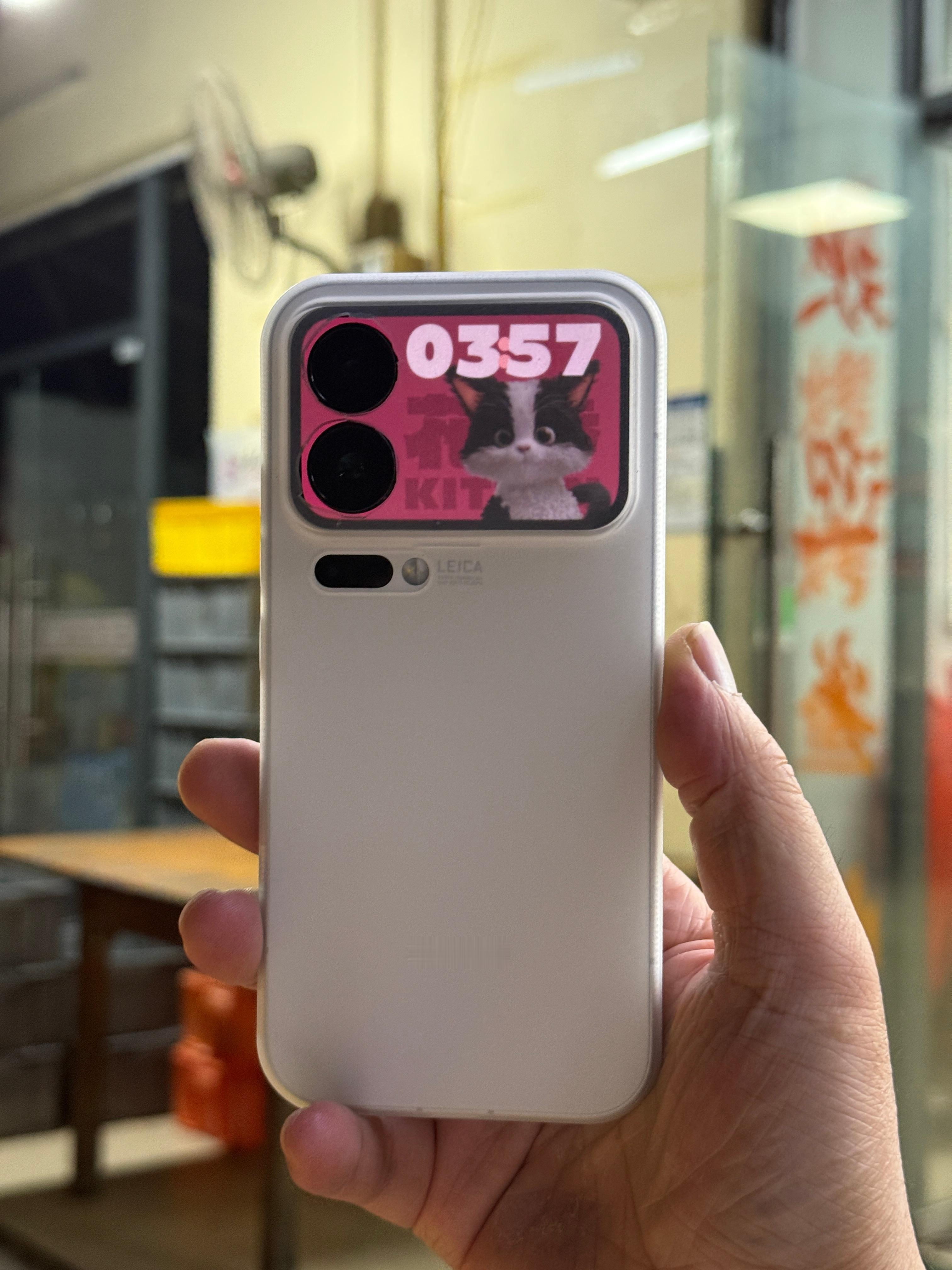 这个精孔的废屏版我准备干下去了，我发现还可以，不过需要常清理灰尘，不然进了灰尘颗