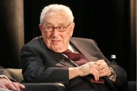 一旦中美开战，美军将全面轰炸中国？
 
麻烦看官老爷们右上角点击一下“关注”，既