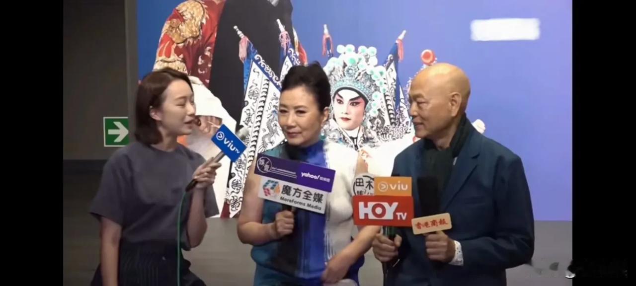 罗家英，太搞笑了！
8月29日，罗家英与妻子汪明荃受访，他主动承认错误，说自己口