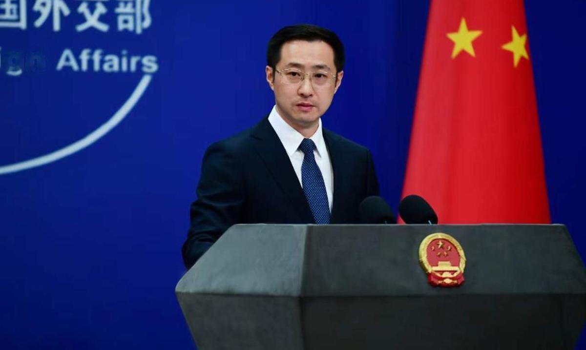 中国刚买过美国大豆，特朗普就签署涉台法案，外交部回应反将一军


这事儿得从经贸