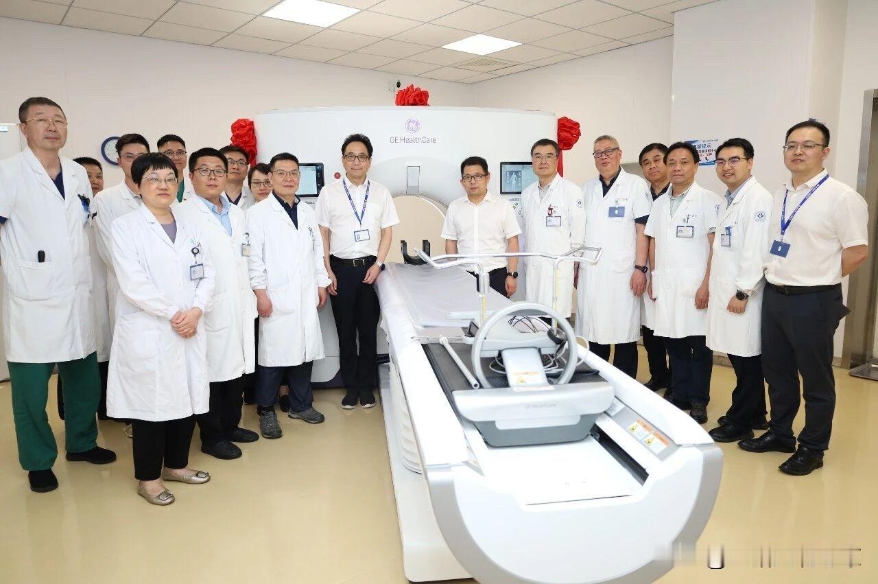 杭州市萧山区第一人民医院（浙大城市学院附属人民医院）举行256排宽体螺旋CT开机