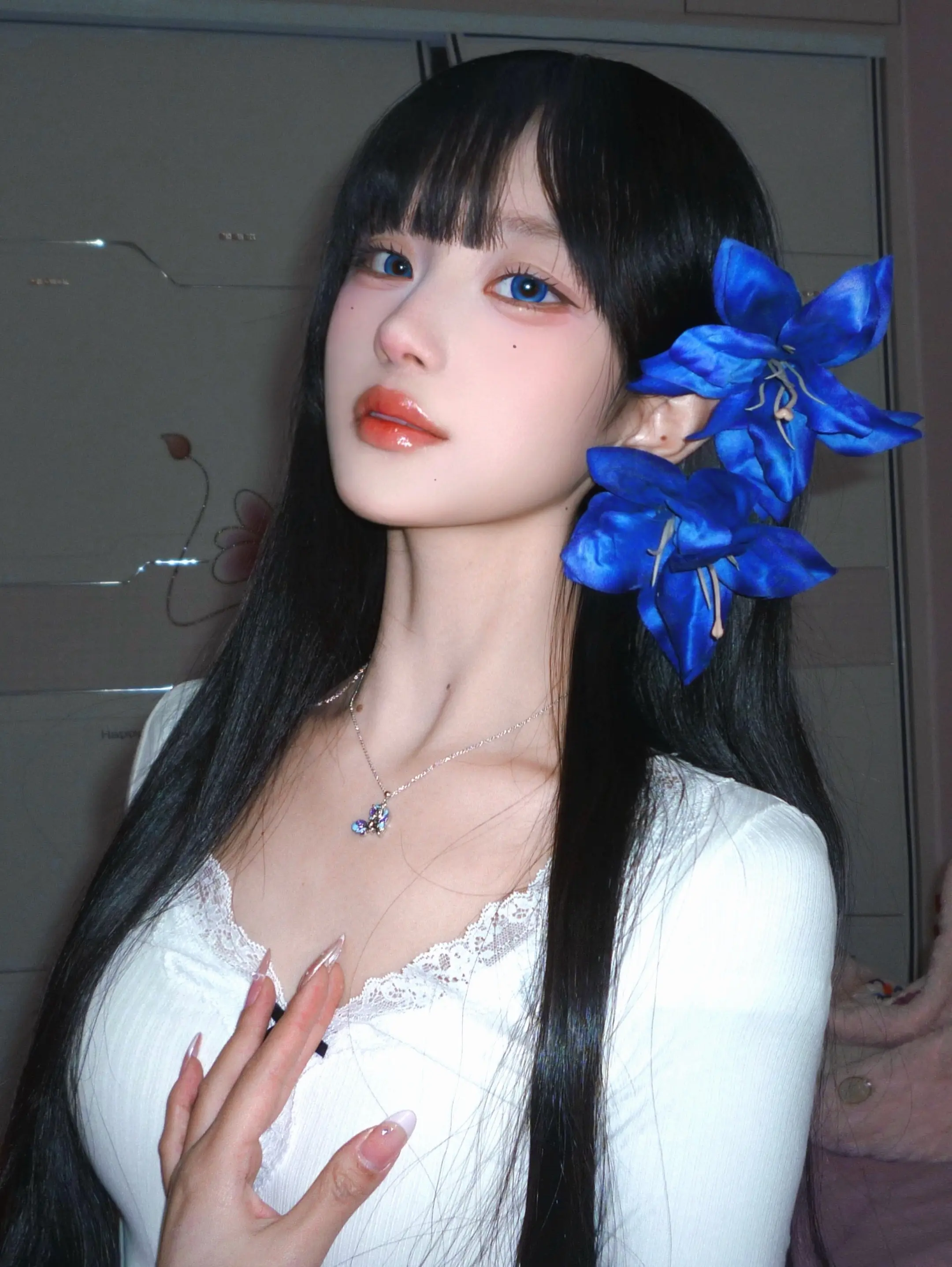 相思本是无凭语 莫向花笺费泪行