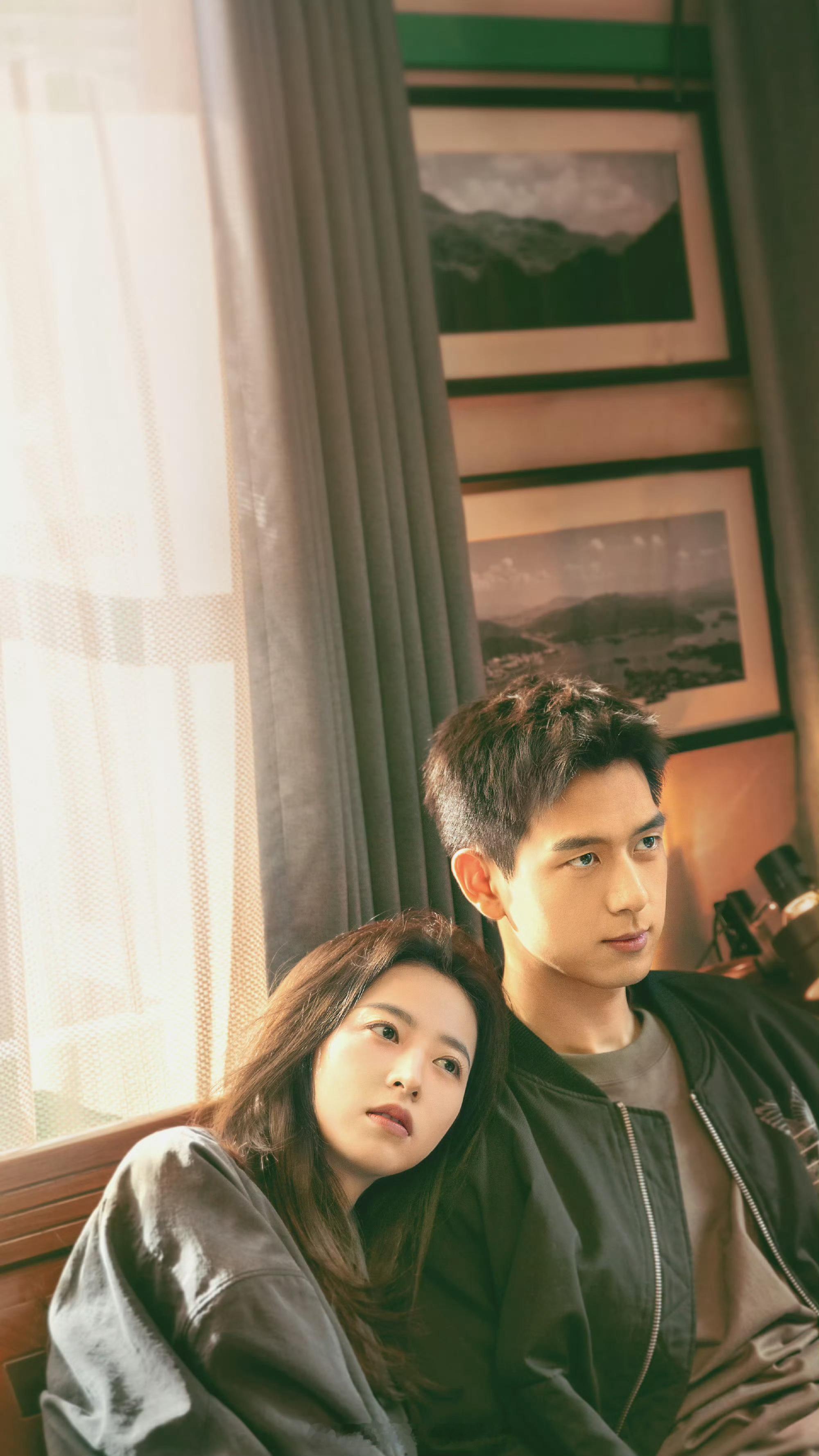 🐧萤火单元已播出12部剧至今热度和播放量的断层纪录依然是李现周雨彤的《春色寄情