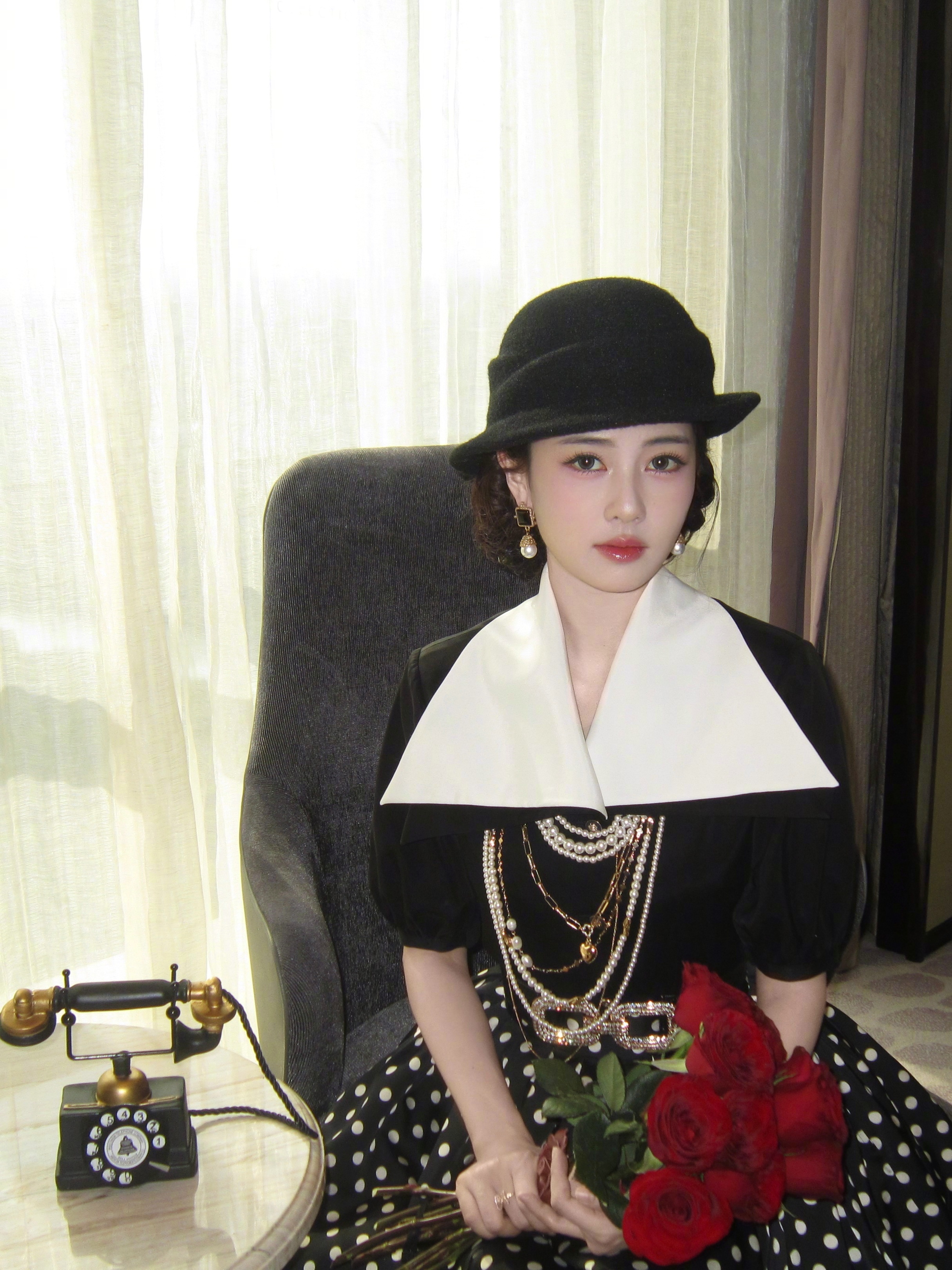 给这个白鹿大接特接民国好本子🤲🏻 白鹿留洋大小姐造型 奔跑吧路透