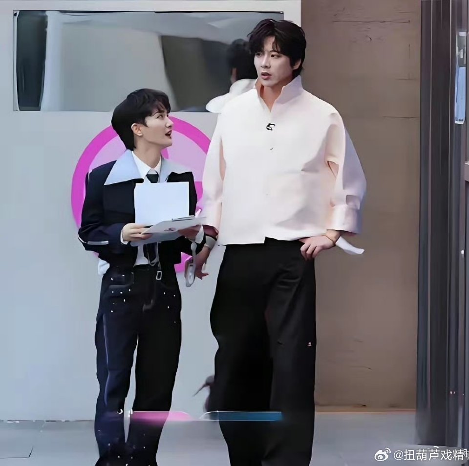 周深自曝身高1.61米他真的是人间清醒，好想看他和檀健次同框