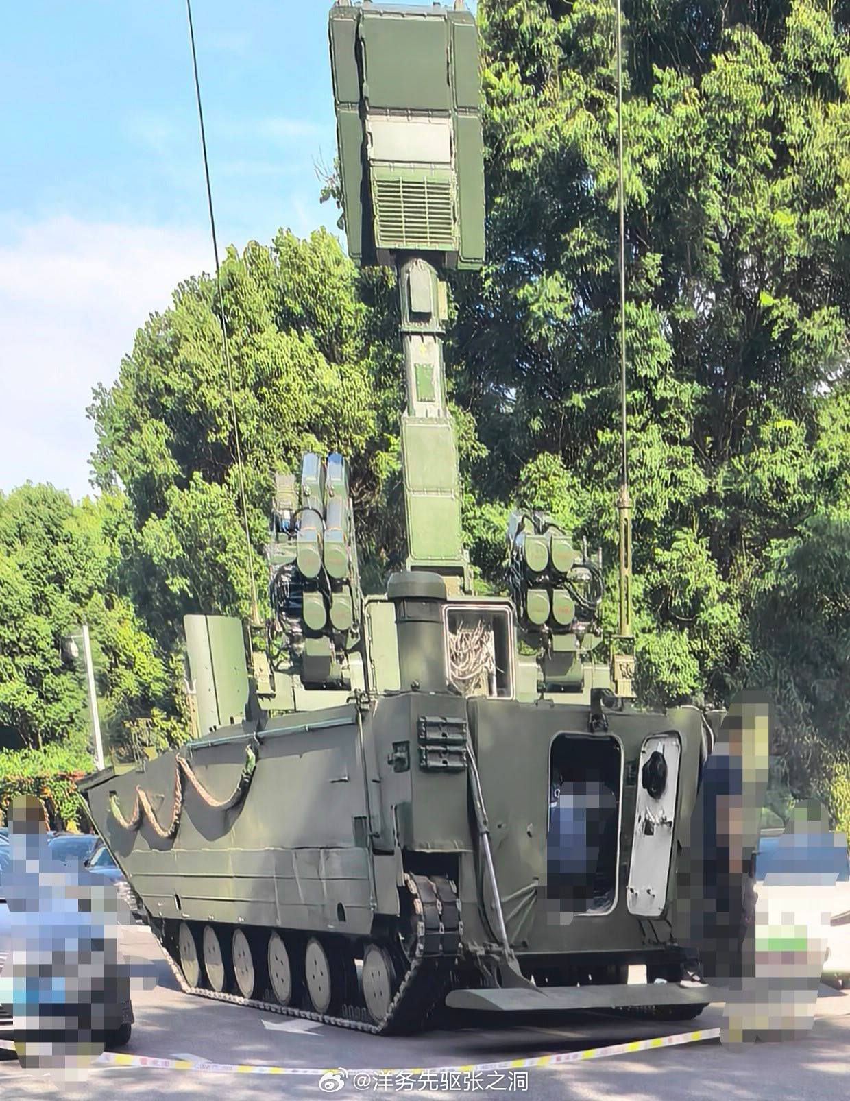 滩头打伞终于不再只靠054A了？好好好，高级红外弹+发射车自带雷达，从俄乌防空作