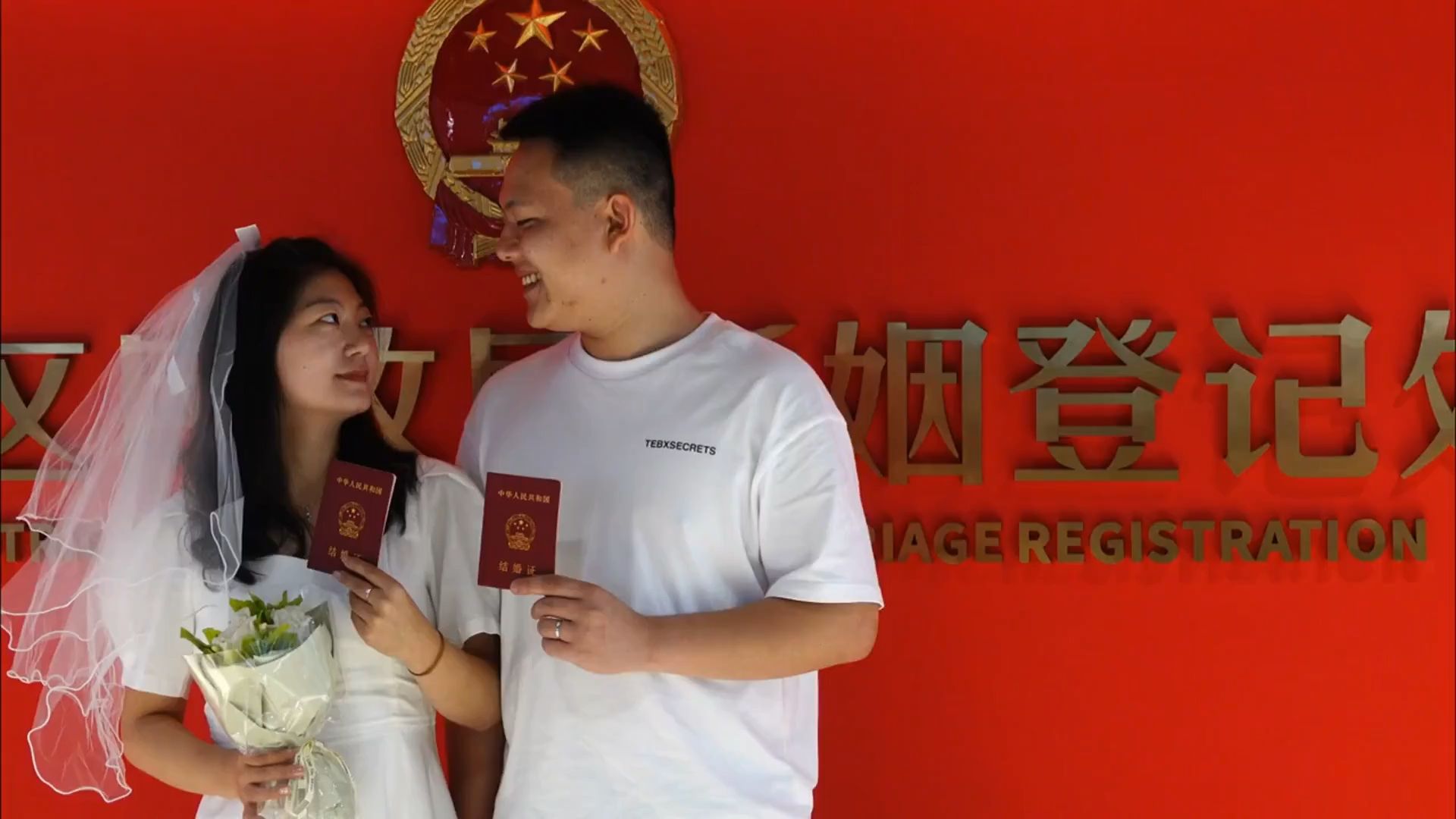 多地突然给新人发钱，结婚补贴真来了？