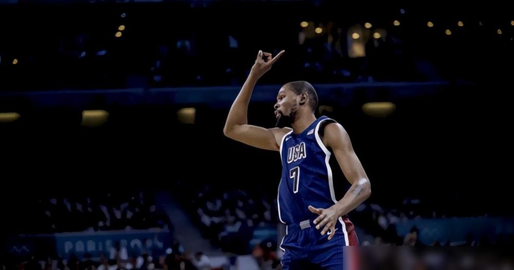 看完季后赛50+次数，才知道谁才是真正的得分机器！

科比，1次

詹姆斯，1次