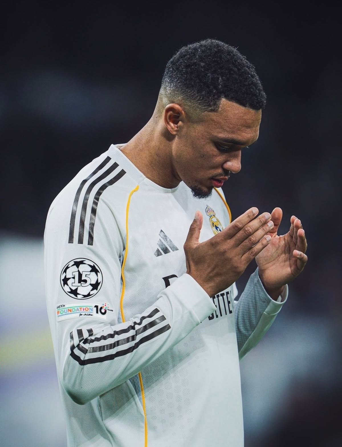 马卡：如果特伦特周日对阵西班牙人首发，他将成为皇马本赛季出场次数最多的右后卫（1