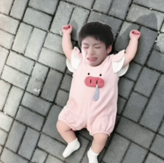 这个摸鱼频道今天一天都在为了守护金V而奔波，禁言之前主页访问量140万➕的主包哪