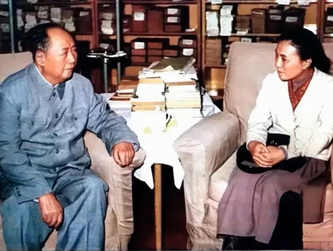 ＃红色文化＃
伟人风采欣赏：