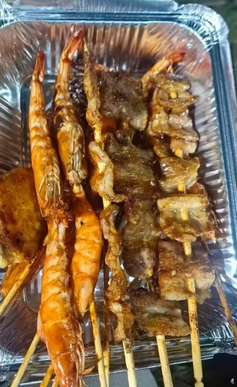 吃宵夜么[求饶][求饶][求饶][求饶][嘻嘻][嘻嘻][嘻嘻][嘻嘻] ​​​