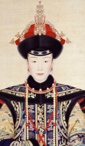 公元1653年，年仅14岁的汉族女子佟佳氏入宫。而佟佳氏入宫后并不受顺治皇帝的待