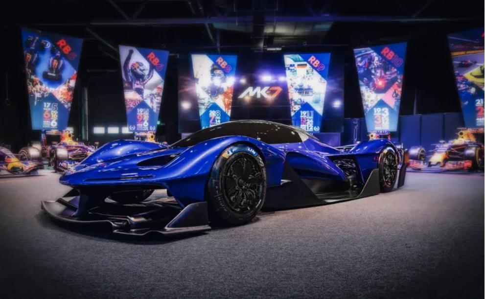 【2024古德伍德速度节：红牛RB17超级跑车正式发布】近日，在2024古德伍德