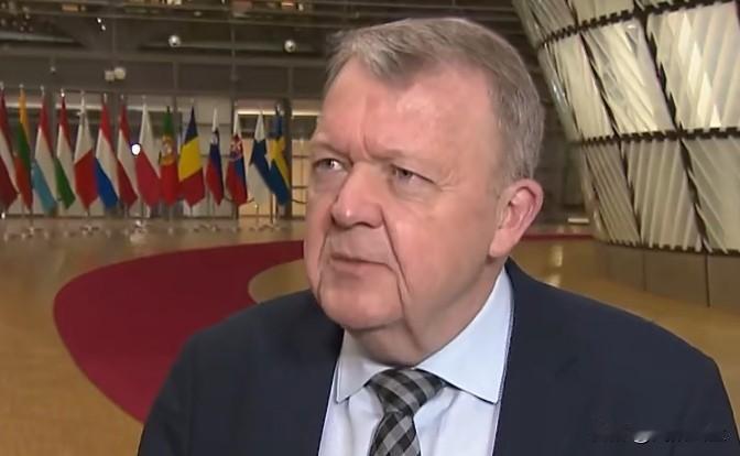 丹麦外交大臣拉斯穆森确认与美就格陵兰问题启动“建设性”对话，称局势已缓和并将继续