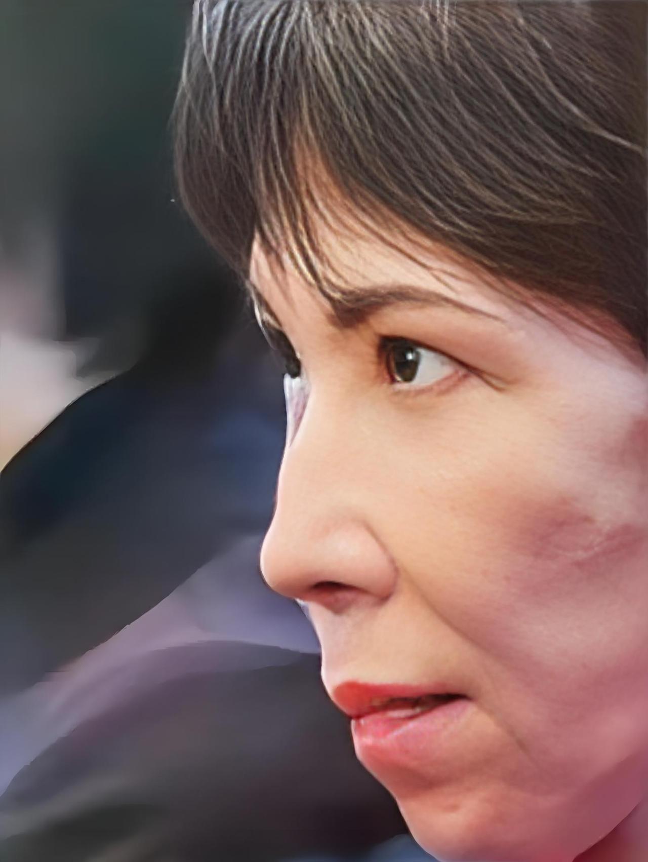 【入住即魔咒，日本女首相搬新家，难破一年下台宿命】

日本首位女首相高市早苗宣布