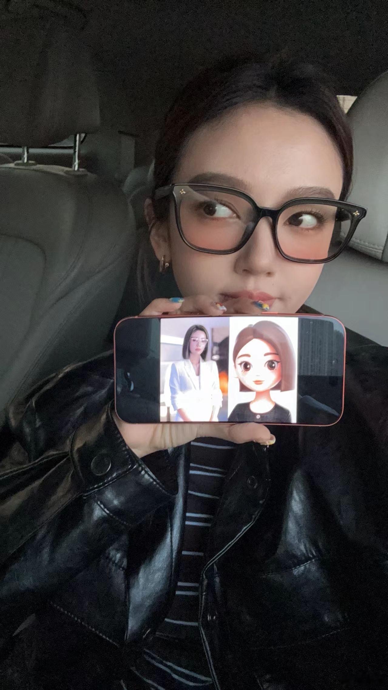 何瑞贤 豆包塑 豆包塑真的是另一个可爱的她，何瑞贤在这个梗中展现了无限魅力，笑点