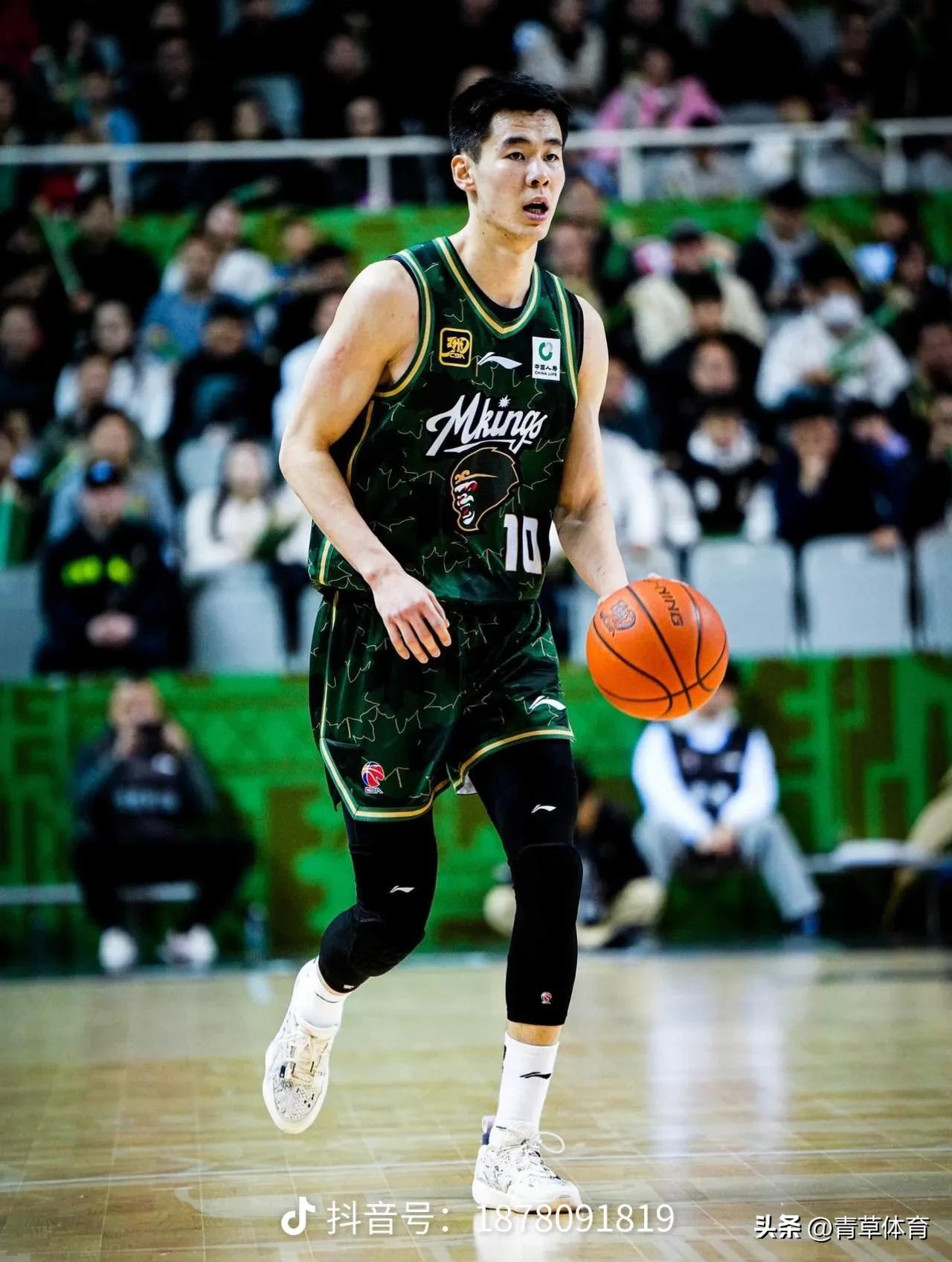 郭昊文还不长记性啊，真的应了那句话，只有0次和无数次，在上海就传出绯闻来了，这次