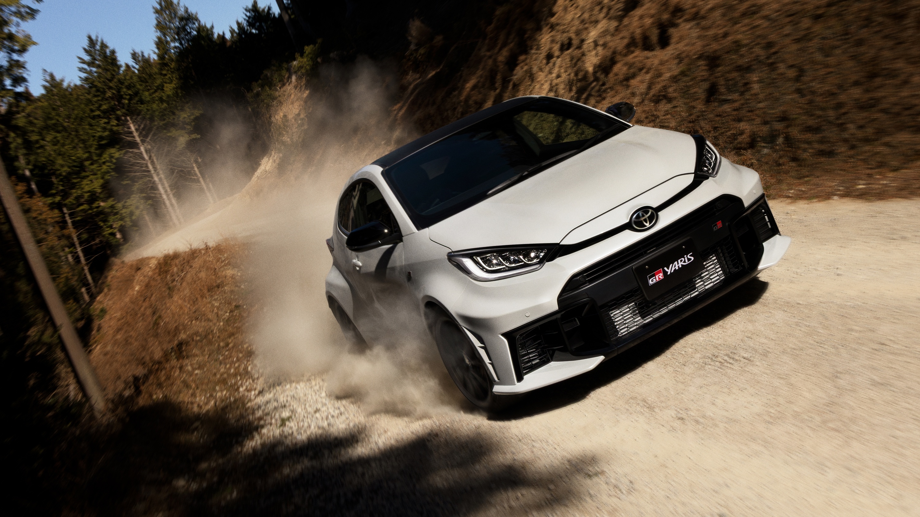 丰田在近日正式发布了2026款的GR Yaris，并确定新车将在4月6日于日本本