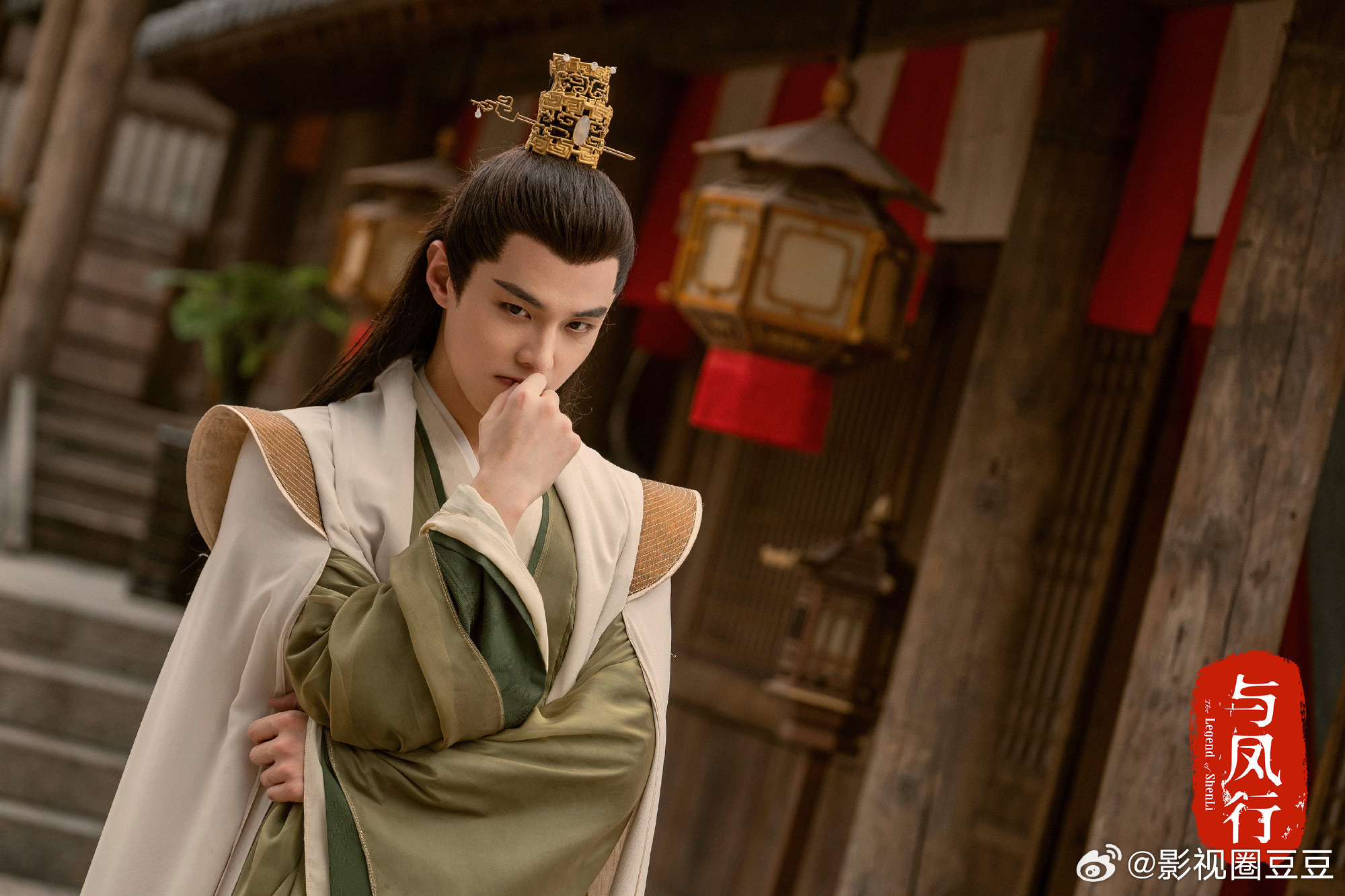 何与辛云来两家怎么交流起来了？印象中两位除了一起拍过《与凤行》也没什么交集吧 