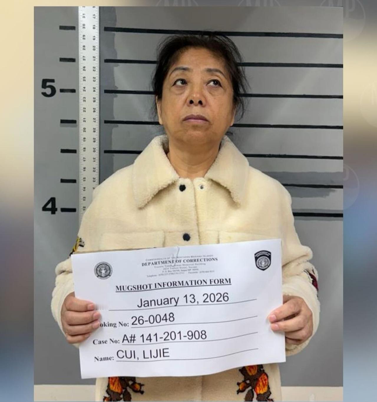 吴佩慈的婆婆崔丽杰在美属塞班岛机场被ICE抓了，目前在Susupe惩教监狱。
