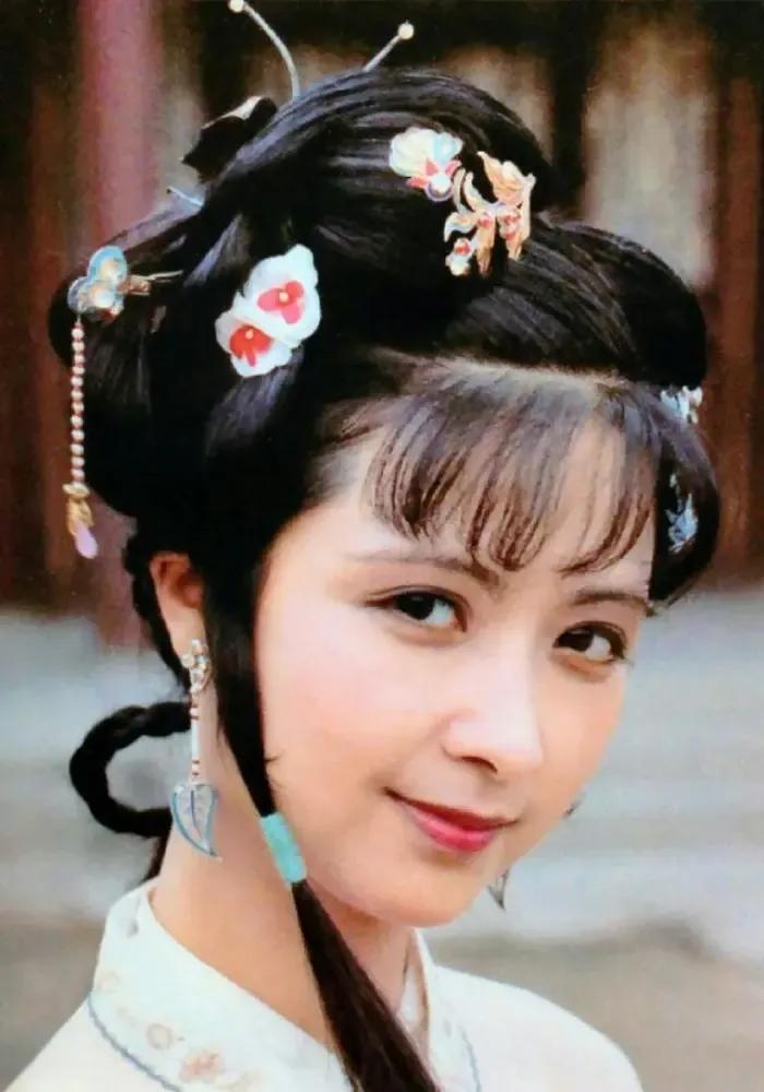 #如果不进荣国府，尤二姐会死吗#尤二姐如果不进荣国府，肯定不会死。她进了荣国府，