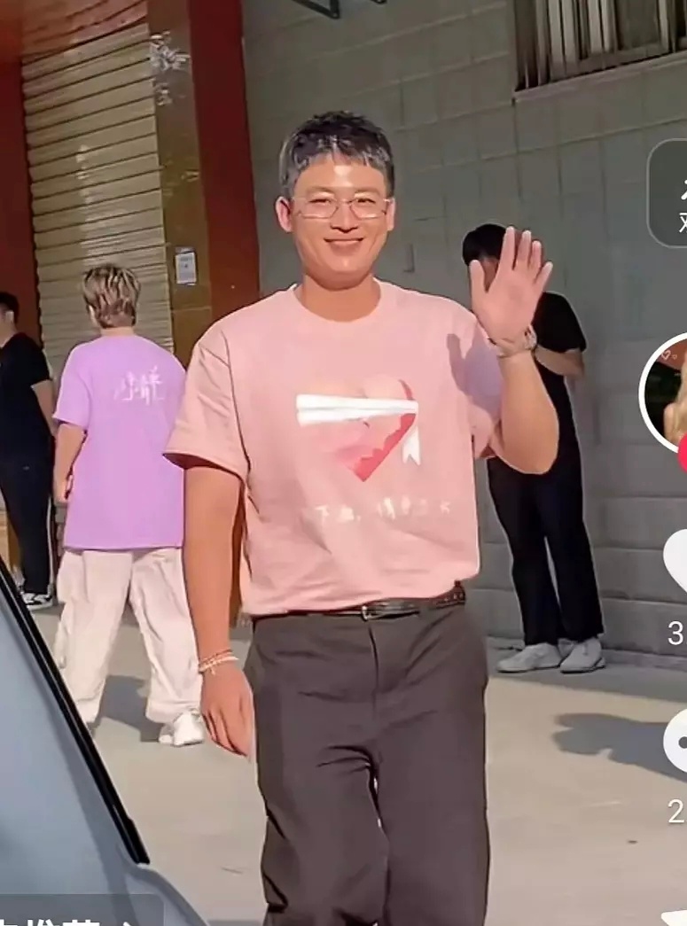 马思纯欧豪 人神殊途现在的欧豪，真接地气 ​​​