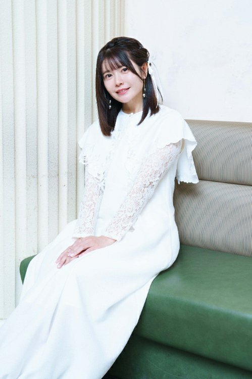 日娱新闻芦田爱菜6月23日，迎来生日的日本明星。芦田爱菜迎来22岁生日。 宍户佑