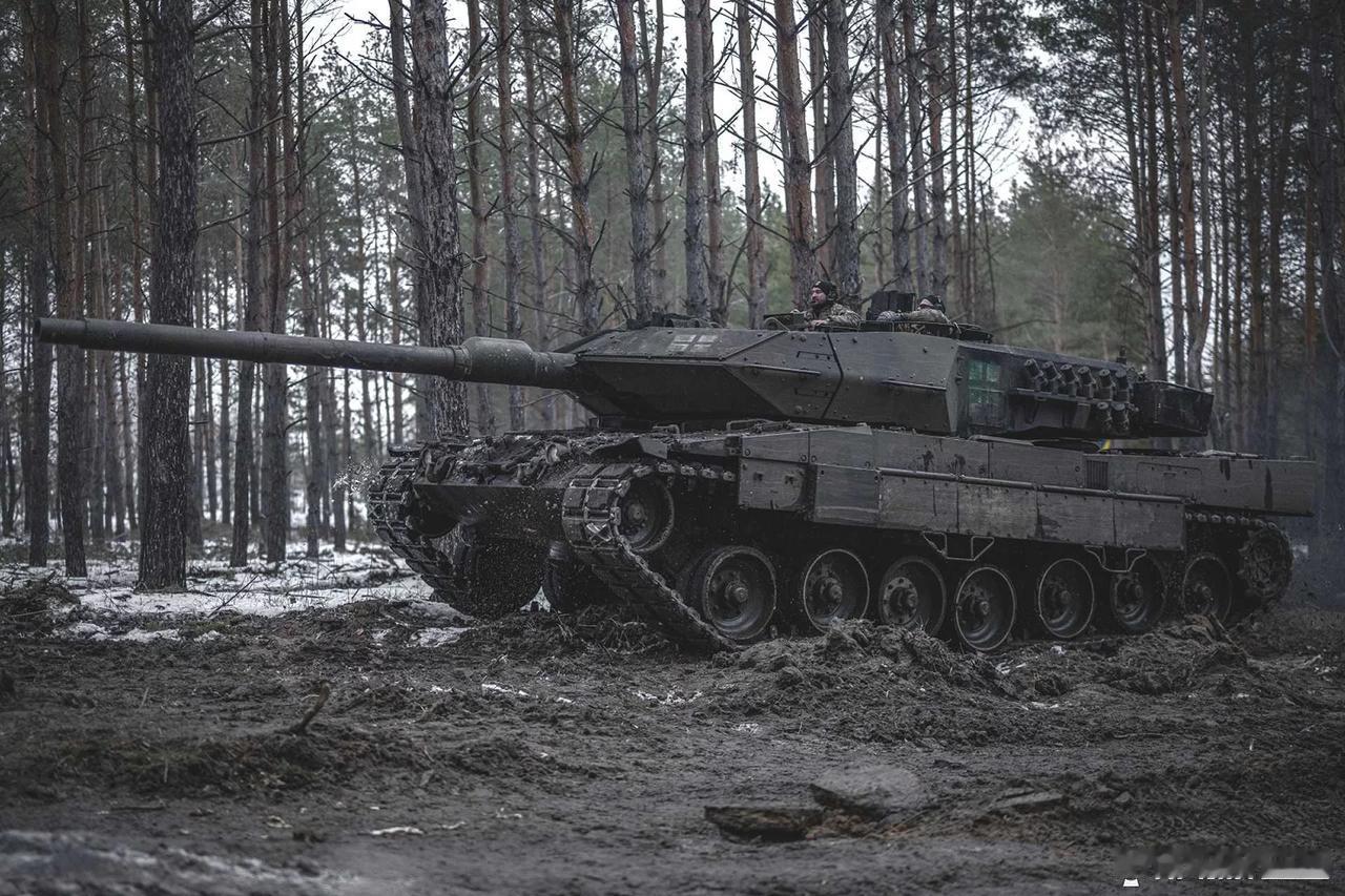 乌克兰声称 Leopard 2A6 坦克在 5.5 公里记录射程内摧毁了俄罗斯 
