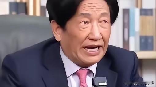 美国不卖给中国芯片，公知就说美国有不卖的权利；中国不卖给美国稀土，公知就说中国破