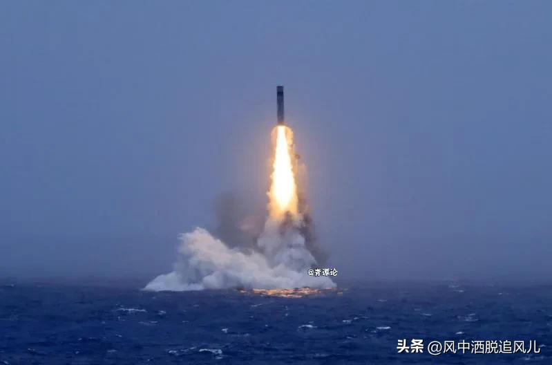 解放军核潜艇公海完成潜射导弹试射，赖清德办公室慌忙发布歪曲声明制造对立
 
岛内